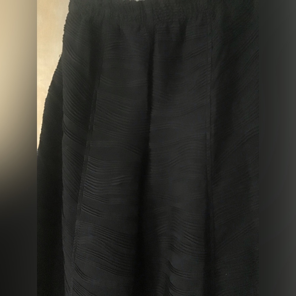 Moon Light Black Lantern Crop Pant Textured Fabric Size Large Pockets - Picture 6 of 10